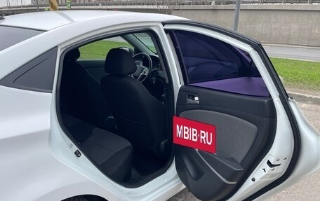 Hyundai Solaris II рестайлинг, 2013 год, 580 000 рублей, 16 фотография