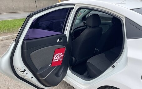 Hyundai Solaris II рестайлинг, 2013 год, 580 000 рублей, 15 фотография