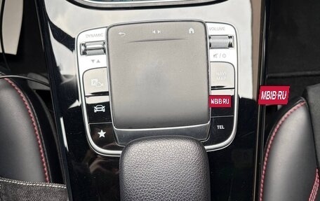 Mercedes-Benz A-Класс, 2018 год, 2 599 999 рублей, 13 фотография