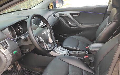 Hyundai Avante, 2011 год, 710 000 рублей, 17 фотография