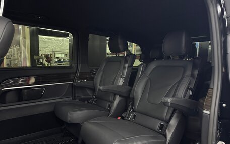 Mercedes-Benz V-Класс, 2022 год, 10 350 000 рублей, 13 фотография