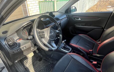 KIA Rio IV, 2018 год, 1 295 000 рублей, 9 фотография