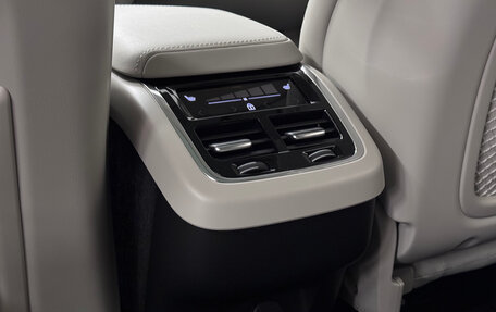 Volvo XC60 II, 2025 год, 8 290 000 рублей, 22 фотография