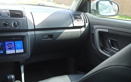 Skoda Fabia II, 2013 год, 950 000 рублей, 12 фотография