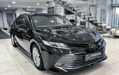 Toyota Camry, 2021 год, 2 550 000 рублей, 7 фотография
