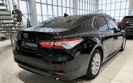 Toyota Camry, 2021 год, 2 550 000 рублей, 9 фотография