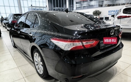 Toyota Camry, 2021 год, 2 550 000 рублей, 11 фотография