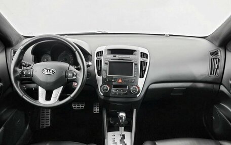 KIA cee'd I рестайлинг, 2010 год, 720 000 рублей, 5 фотография