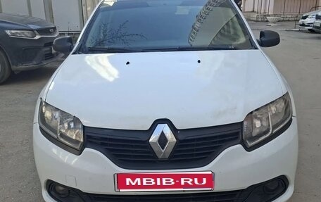 Renault Logan II, 2014 год, 370 000 рублей, 1 фотография