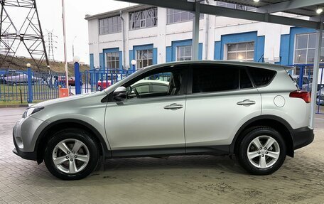 Toyota RAV4, 2013 год, 1 999 000 рублей, 2 фотография