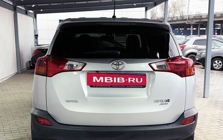 Toyota RAV4, 2013 год, 1 999 000 рублей, 4 фотография