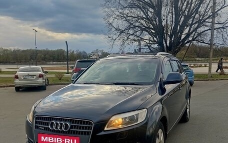 Audi Q7, 2007 год, 1 000 000 рублей, 10 фотография