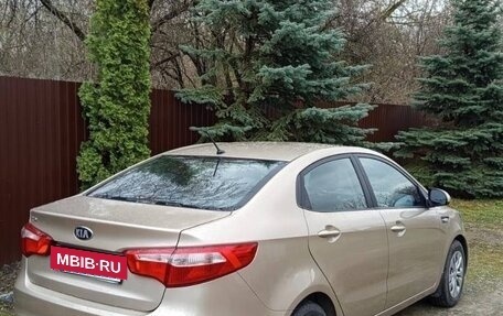 KIA Rio III рестайлинг, 2013 год, 6 фотография