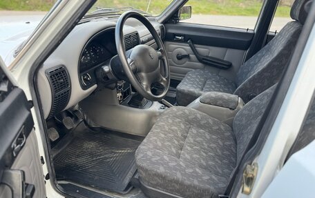 ГАЗ 3110 «Волга», 1998 год, 690 000 рублей, 24 фотография