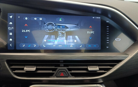 Geely Tugella FY11, 2022 год, 3 050 000 рублей, 19 фотография