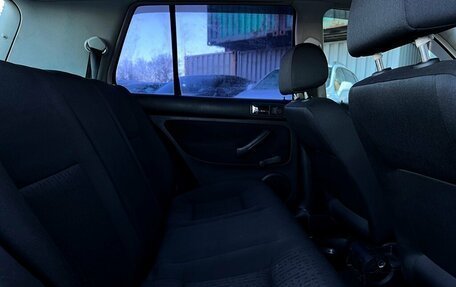 Volkswagen Golf IV, 2001 год, 198 200 рублей, 8 фотография