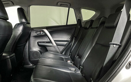 Toyota RAV4, 2017 год, 2 197 000 рублей, 10 фотография