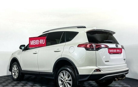 Toyota RAV4, 2017 год, 2 197 000 рублей, 7 фотография