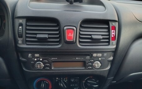 Nissan Almera, 2005 год, 190 000 рублей, 16 фотография