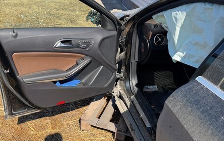 Mercedes-Benz GLA, 2014 год, 1 100 000 рублей, 9 фотография