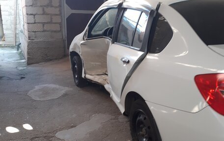 Renault Symbol, 2010 год, 250 000 рублей, 3 фотография