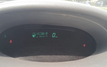 Toyota Vitz, 2000 год, 190 000 рублей, 6 фотография