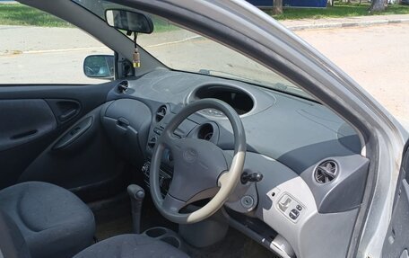 Toyota Vitz, 2000 год, 190 000 рублей, 5 фотография