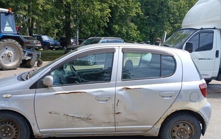 Toyota Vitz, 2000 год, 190 000 рублей, 3 фотография