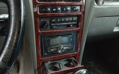 SsangYong Korando III, 2002 год, 300 000 рублей, 7 фотография