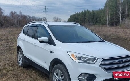 Ford Kuga III, 2017 год, 1 550 000 рублей, 3 фотография