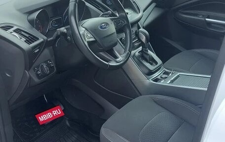 Ford Kuga III, 2017 год, 1 550 000 рублей, 17 фотография