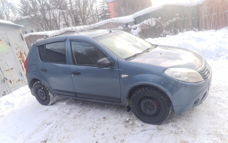 Renault Sandero I, 2011 год, 380 000 рублей, 2 фотография