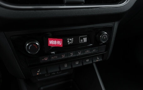 Volkswagen Polo VI (EU Market), 2021 год, 1 680 000 рублей, 14 фотография