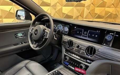 Rolls-Royce Ghost Series II рестайлинг, 2021 год, 33 000 000 рублей, 5 фотография