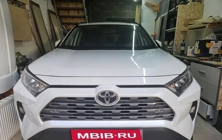 Toyota RAV4, 2020 год, 3 500 000 рублей, 18 фотография
