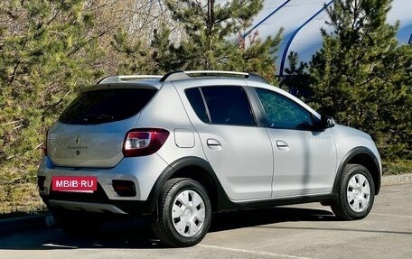 Renault Sandero II рестайлинг, 2017 год, 850 000 рублей, 3 фотография