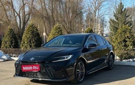 Toyota Camry, 2025 год, 4 490 000 рублей, 2 фотография