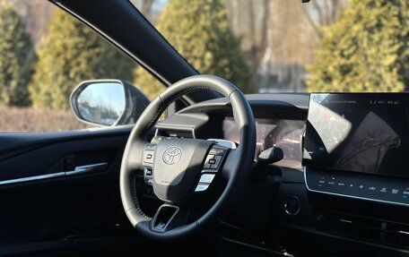 Toyota Camry, 2025 год, 4 490 000 рублей, 32 фотография