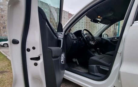 Volkswagen Tiguan I, 2011 год, 1 300 000 рублей, 18 фотография