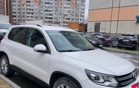Volkswagen Tiguan I, 2011 год, 1 300 000 рублей, 2 фотография