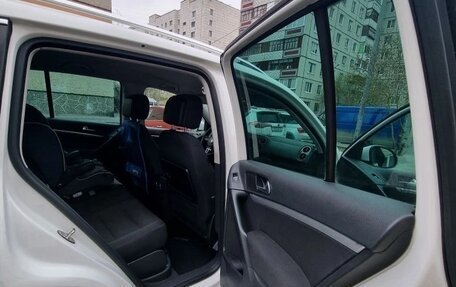 Volkswagen Tiguan I, 2011 год, 1 300 000 рублей, 22 фотография