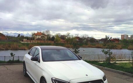 Mercedes-Benz E-Класс, 2022 год, 4 870 000 рублей, 3 фотография