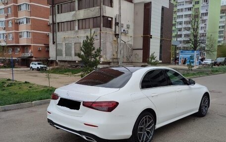 Mercedes-Benz E-Класс, 2022 год, 4 870 000 рублей, 6 фотография