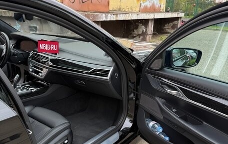 BMW 7 серия, 2020 год, 6 800 000 рублей, 12 фотография