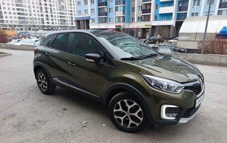 Renault Kaptur I рестайлинг, 2017 год, 1 250 000 рублей, 2 фотография