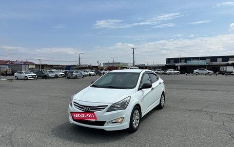 Hyundai Solaris II рестайлинг, 2015 год, 895 000 рублей, 9 фотография