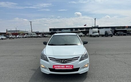 Hyundai Solaris II рестайлинг, 2015 год, 895 000 рублей, 8 фотография