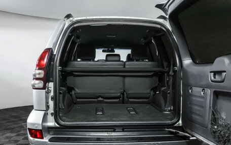 Toyota Land Cruiser Prado 120 рестайлинг, 2007 год, 1 900 000 рублей, 10 фотография