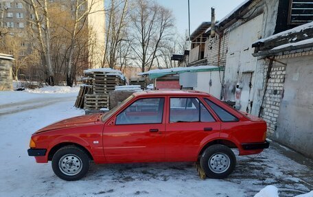 Ford Escort III, 1981 год, 250 000 рублей, 3 фотография