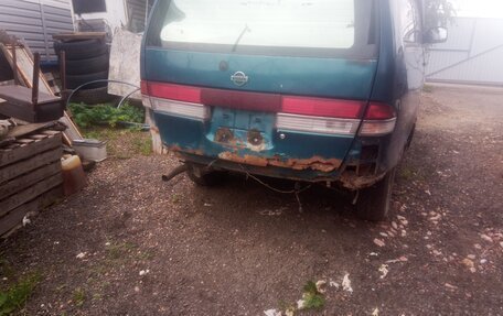 Nissan Largo III (W30), 1994 год, 150 000 рублей, 2 фотография